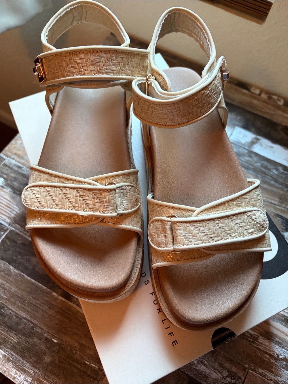 Sonoma Goods For Life Woven Raffia Platform Sandals Size 8.5